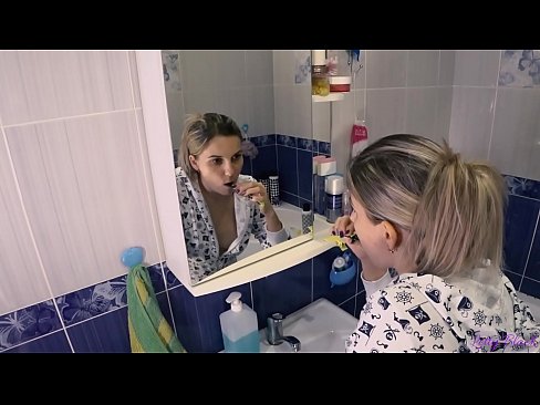 ❤️ Hack mit jungen im Pyjama endet mündlich Sperma in Arsch - Letty Black ❌ Fuck video bei uns